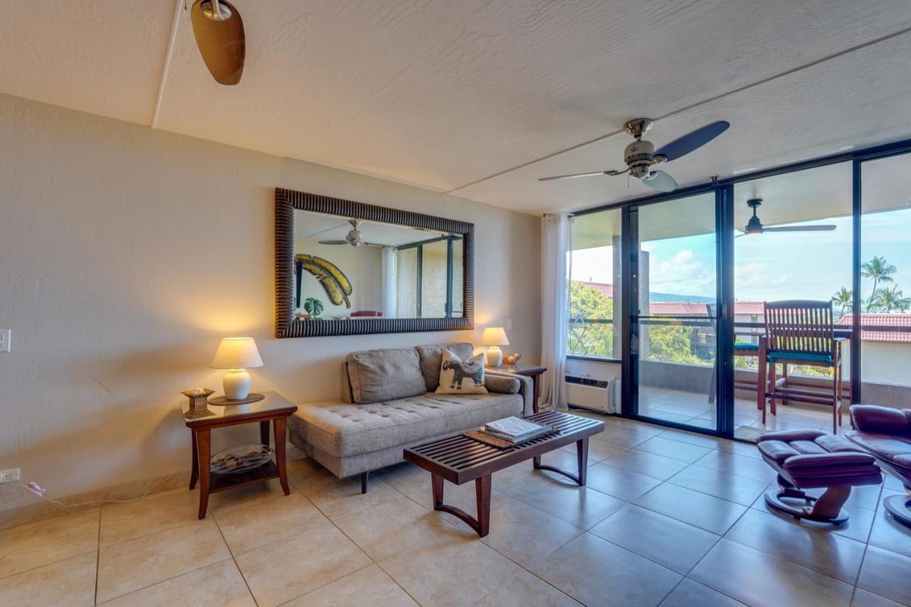 Kona Pacific Top Floor Retreat Ocean View And Pool! 카일루아 코나 외부 사진